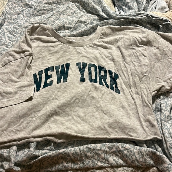 Garage cropped New York graphic tee - Picture 1 of 2